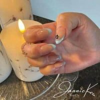 C74618C7-D2BB-444B-B94D-25916391D7AC